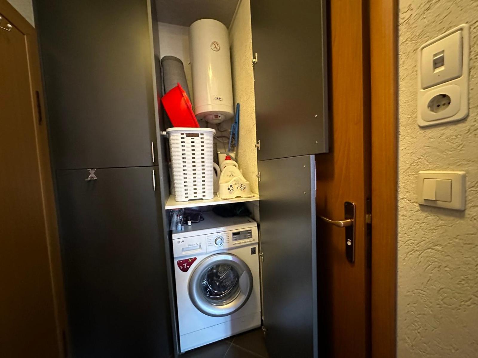 Apartment Lavender, Near To Airport Sofia Luaran gambar